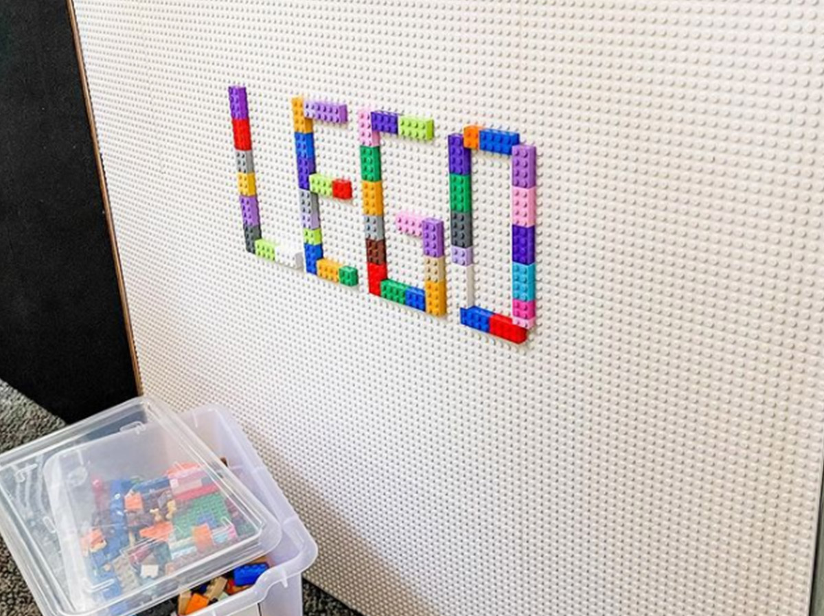 create-a-lego-wall-in-the-classroom