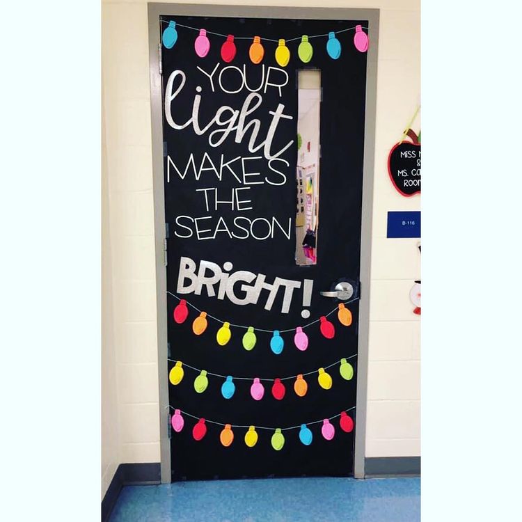 classroom holiday door your light makes the classroom bright
