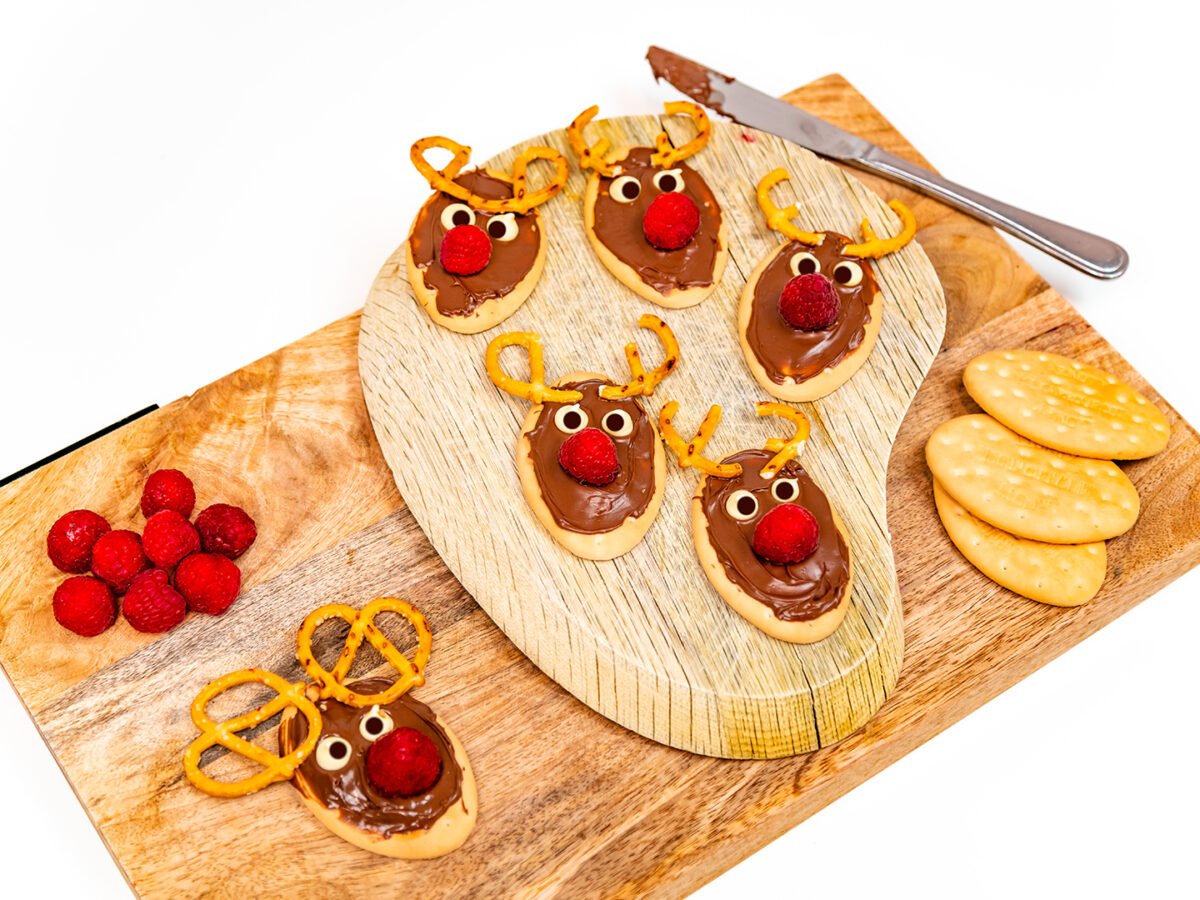 christmas food reindeer crackers