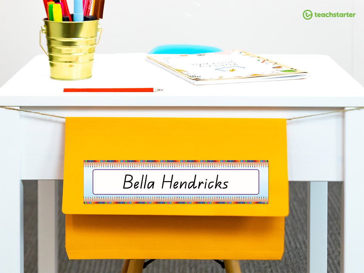 15 Inventive Desk Nameplate Ideas