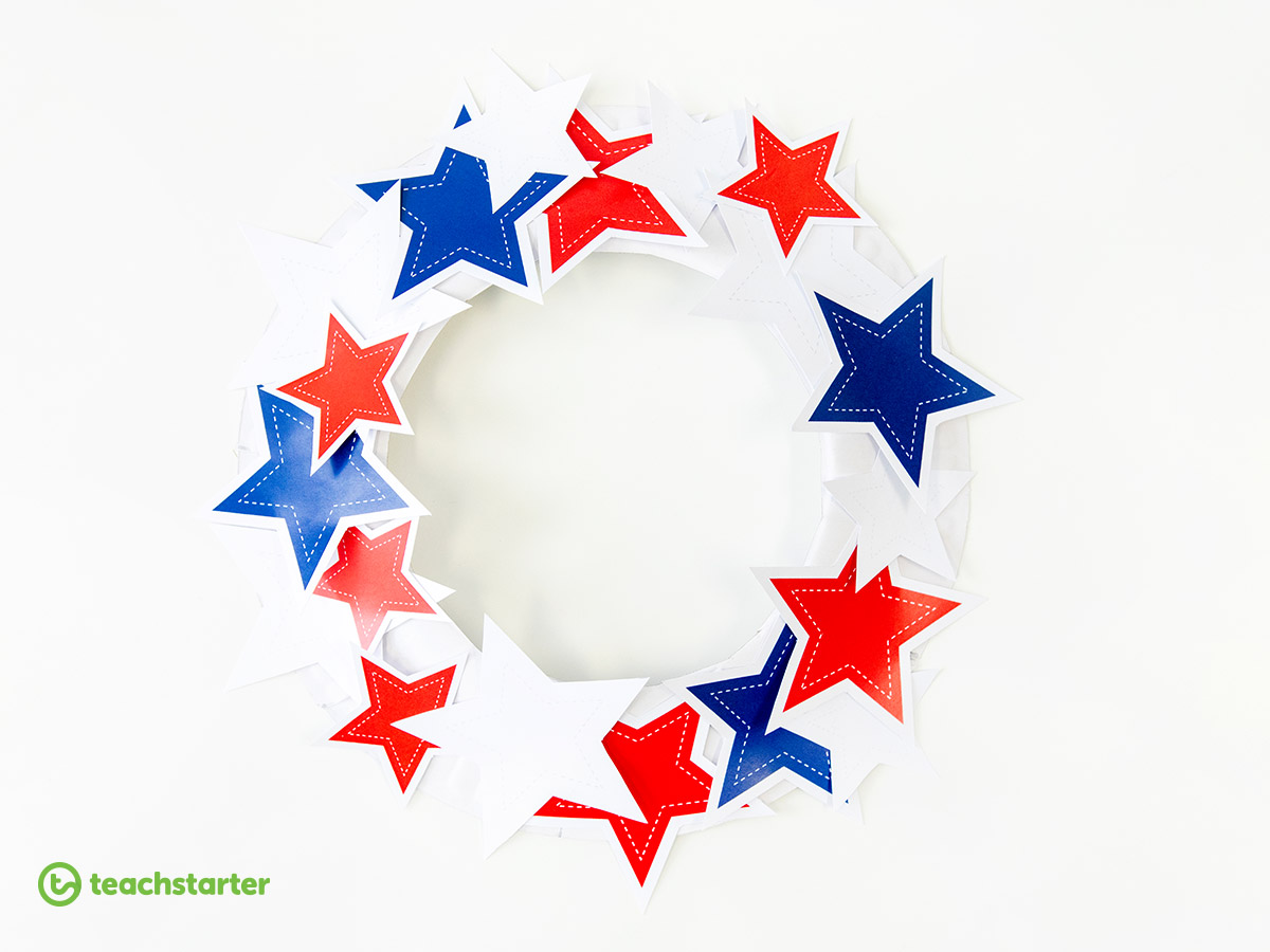 4th of July Craft for Kids - Create this bright Independence Day Wreath