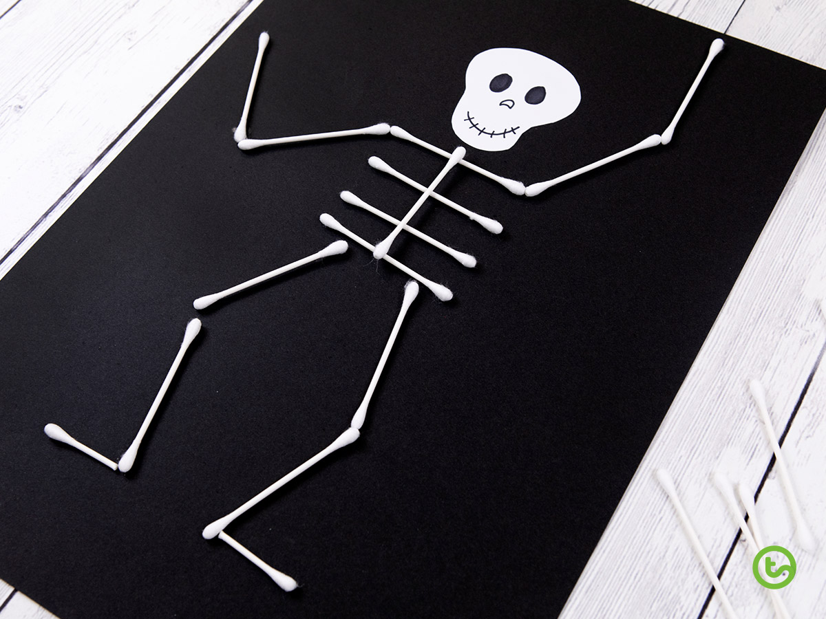 Q-tip skeleton craft