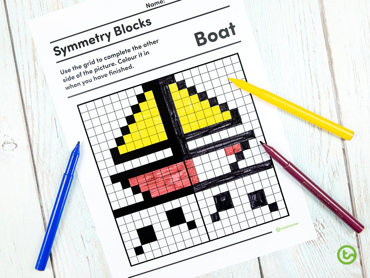 Line symmetry - draw a boat.