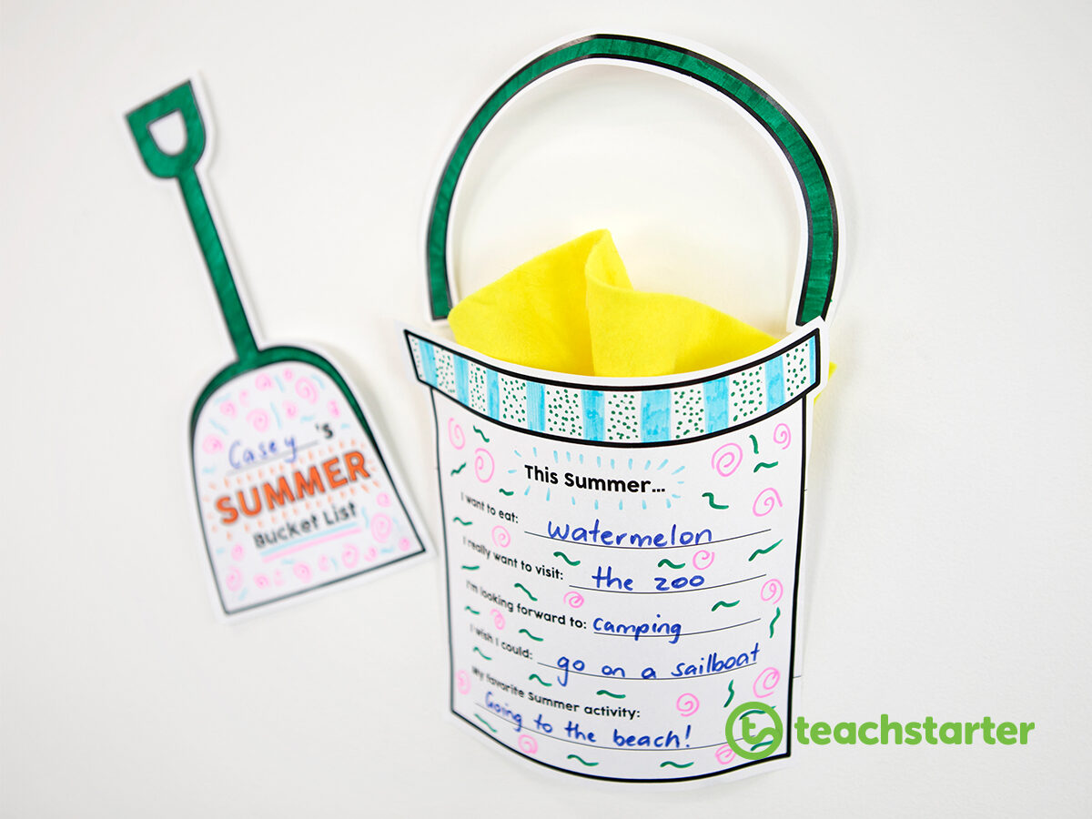 paper bucket and shovel craft