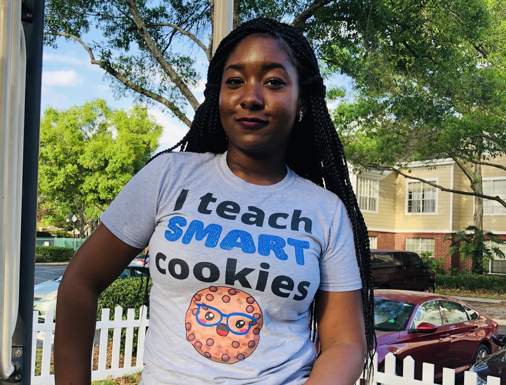 inspirational teacher t-shirt that reads i teach smart cookies
