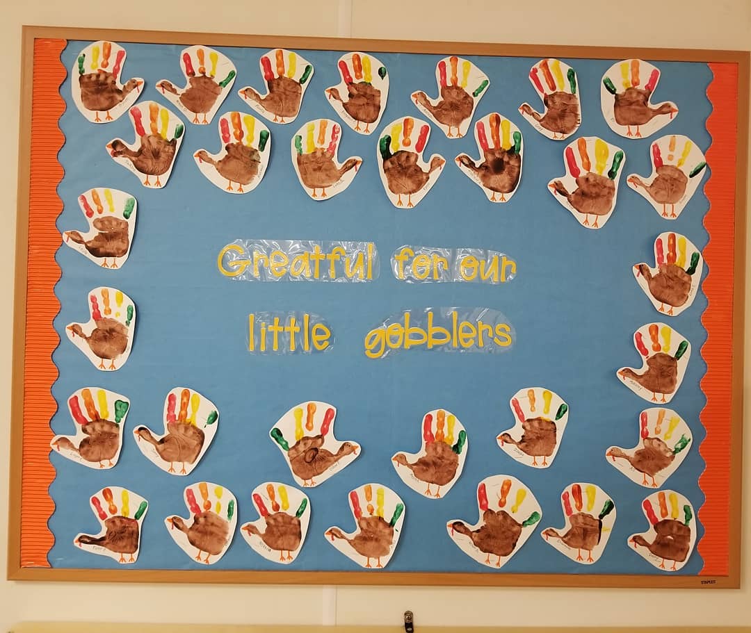 Little Gobblers Thanksgiving bulletin board - Teach Starter